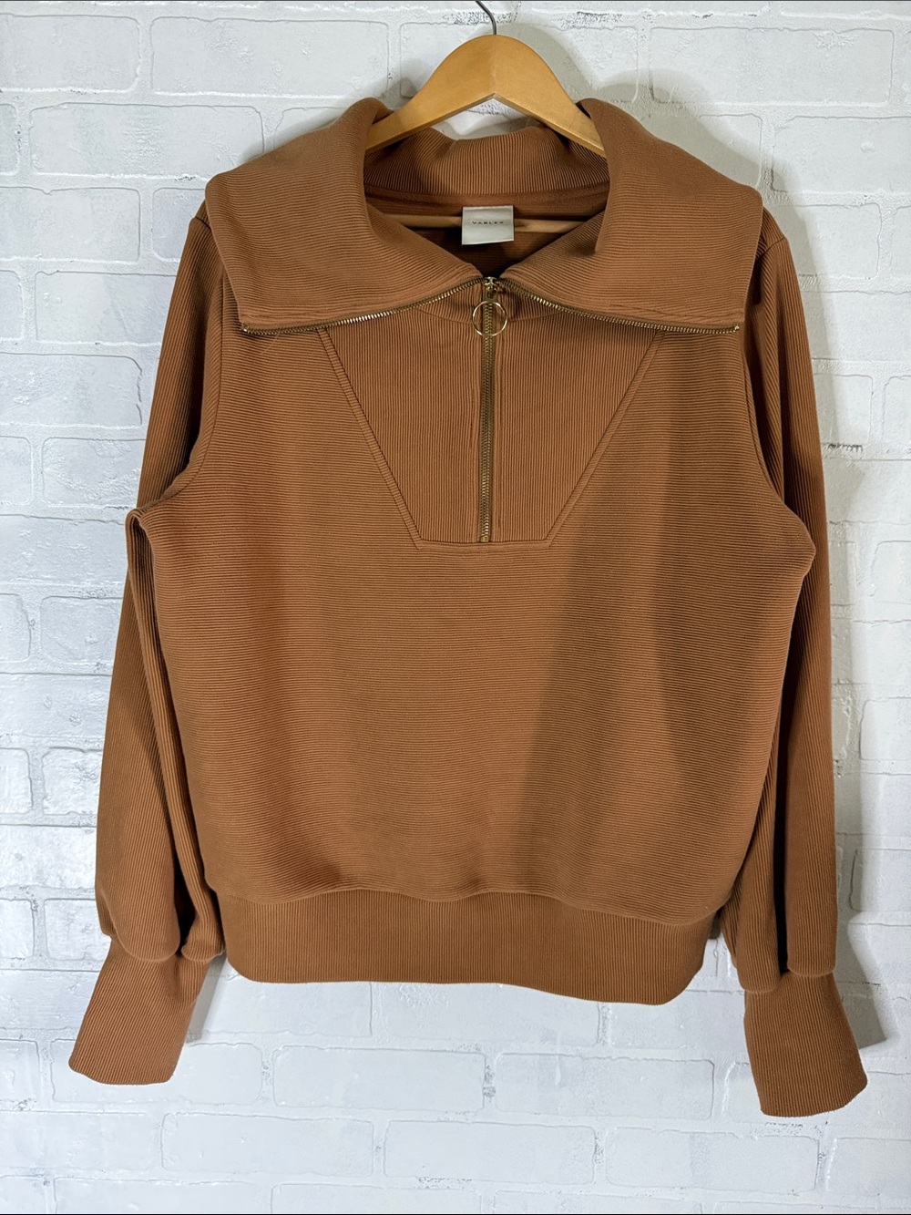 VARLEY Vine Ottoman Half Zip Sweatshirt Size medium Camel - Picture 10 of 15